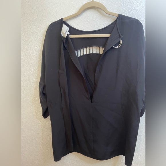 3.1 Phillip Lim Black Loose Fit Flow Blouse with flattering ladder cut out Sz 4 - Picture 8 of 11